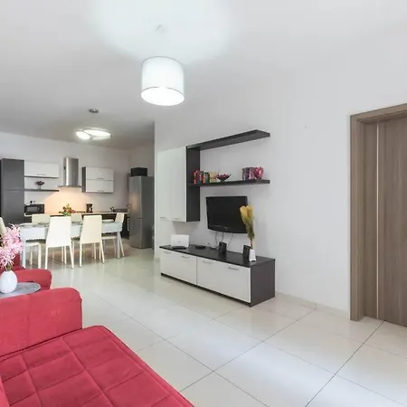 Lejlighed Modern Apt. Close To The Square