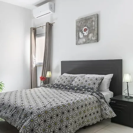 Lejlighed Modern Apt. Close To The Square *